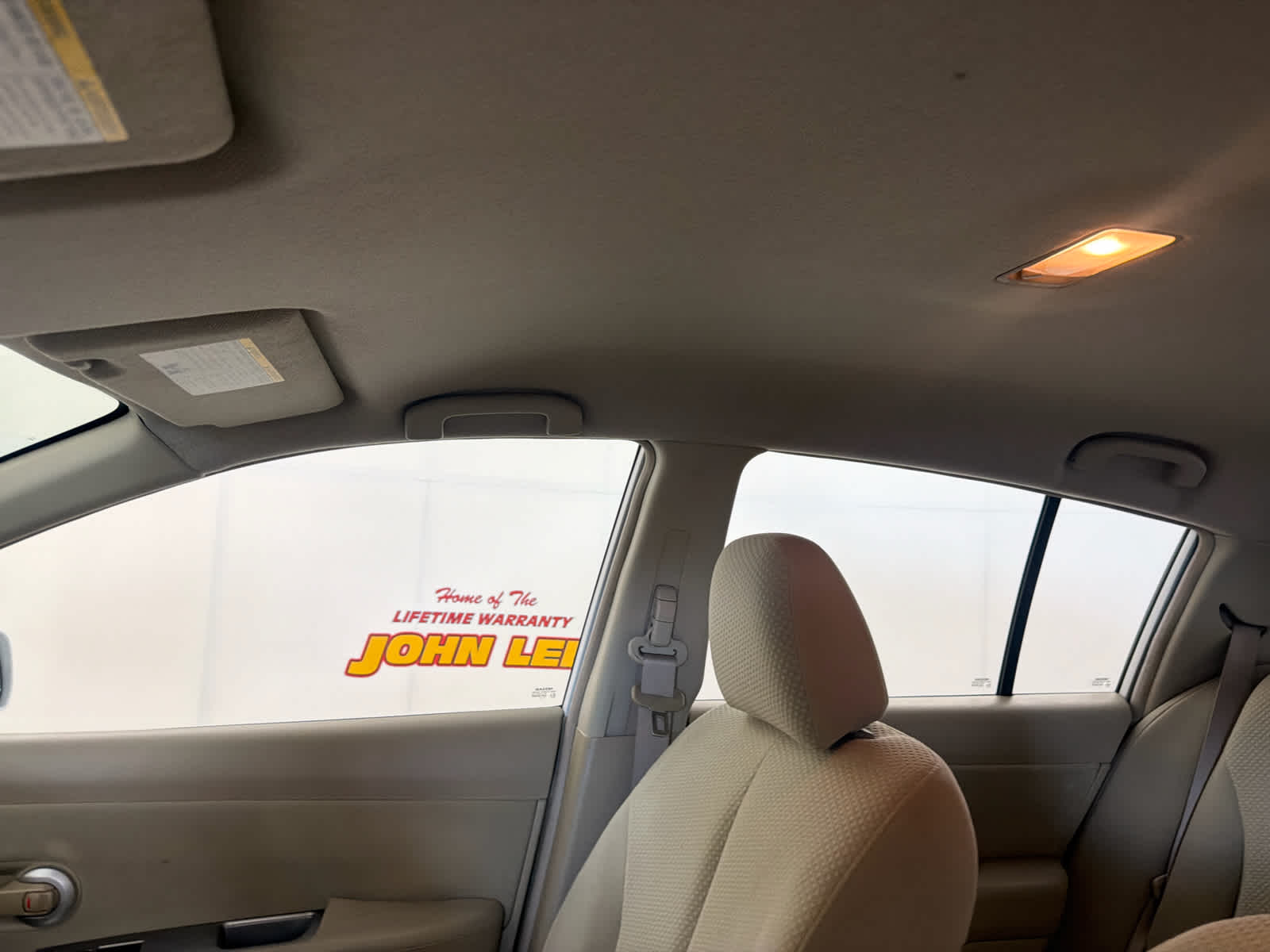 2010 Nissan Versa 1.8 S