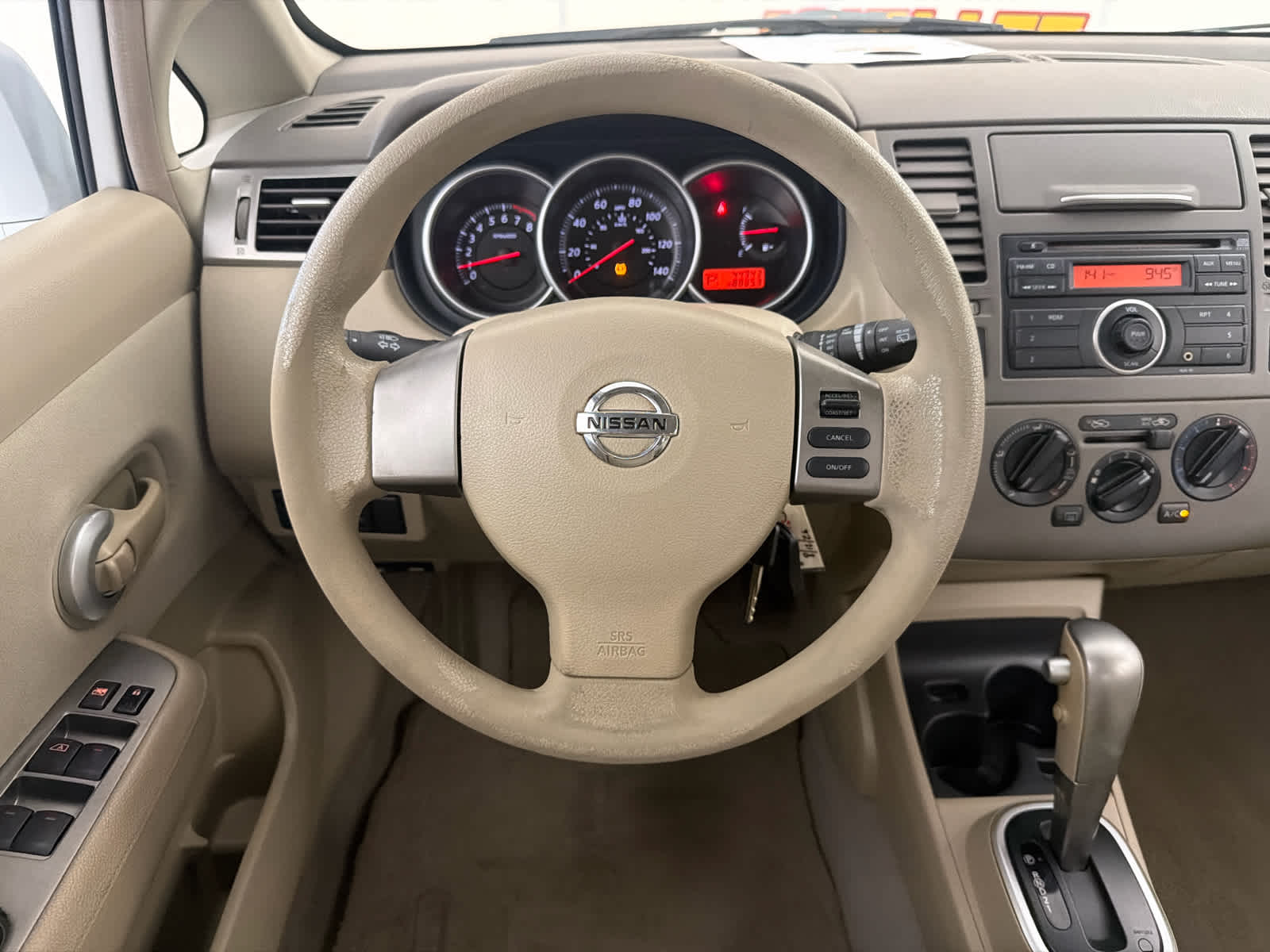 2010 Nissan Versa 1.8 S