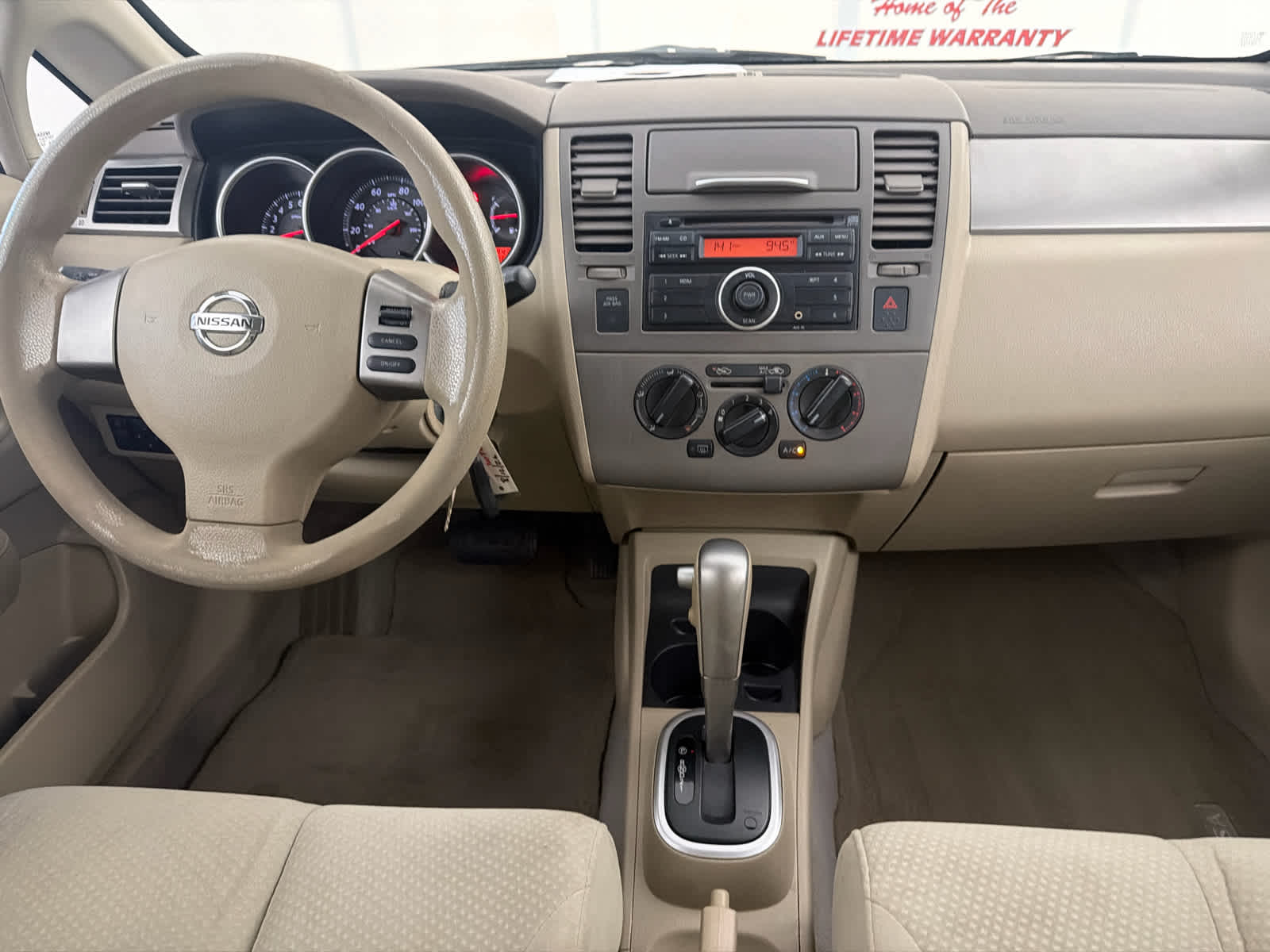 2010 Nissan Versa 1.8 S