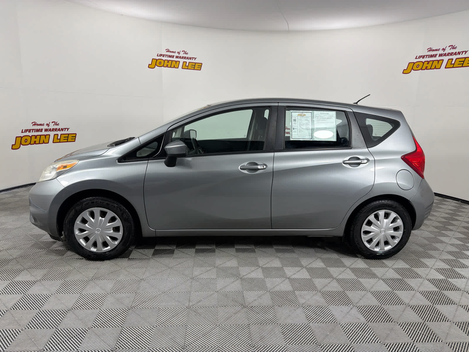 2015 Nissan Versa Note SV