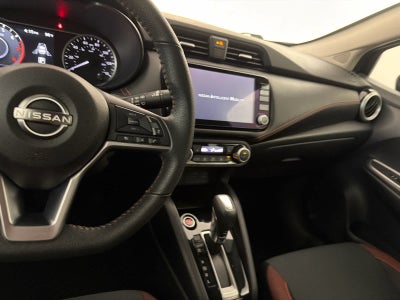 2023 Nissan Versa SR