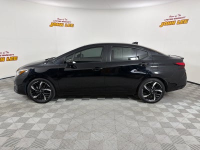 2023 Nissan Versa SR