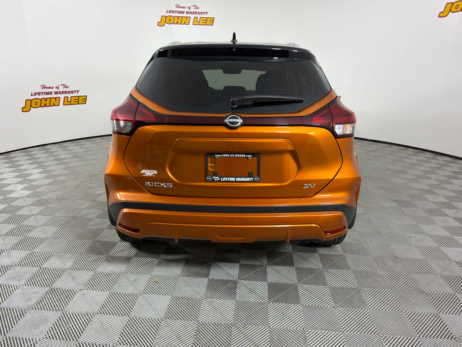 2023 Nissan Kicks SV