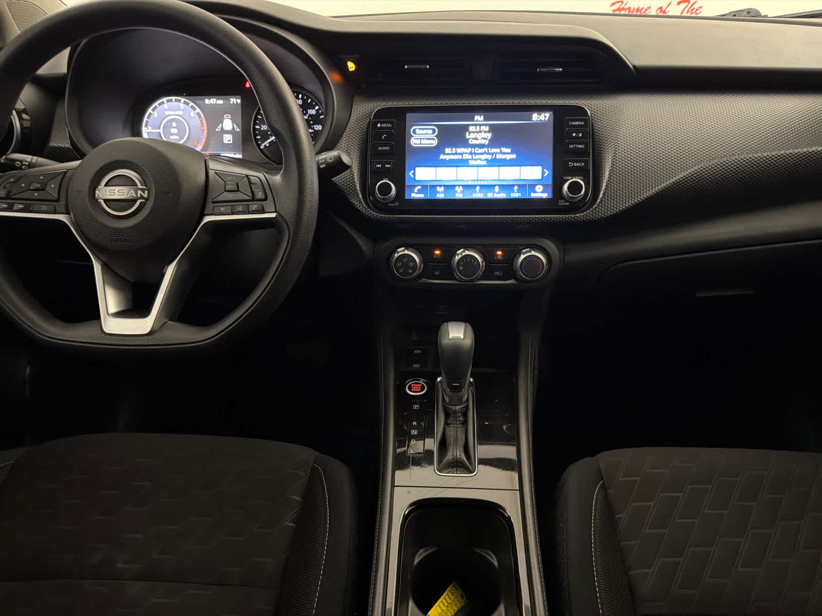 2023 Nissan Kicks SV