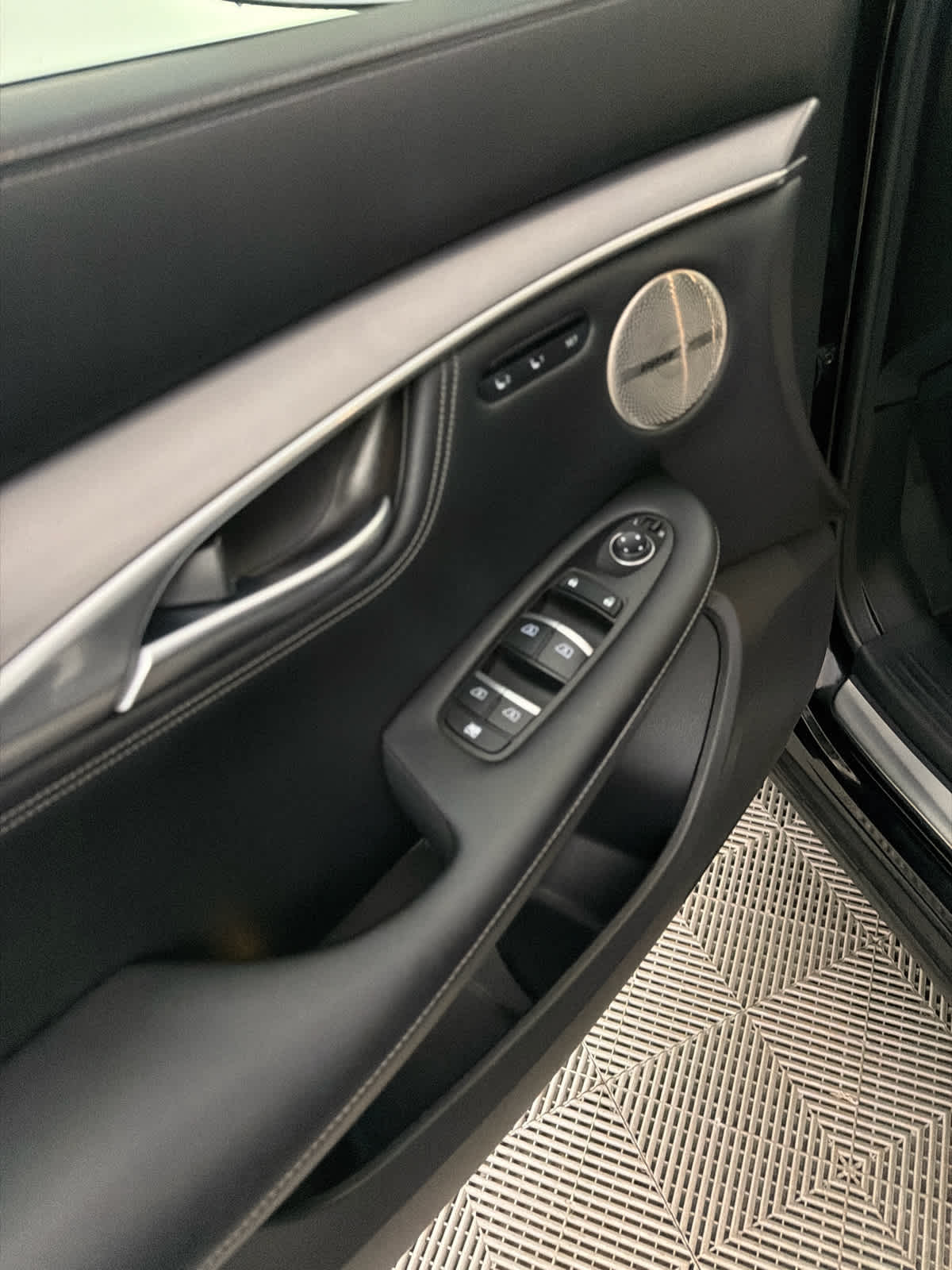 2022 INFINITI QX55 ESSENTIAL