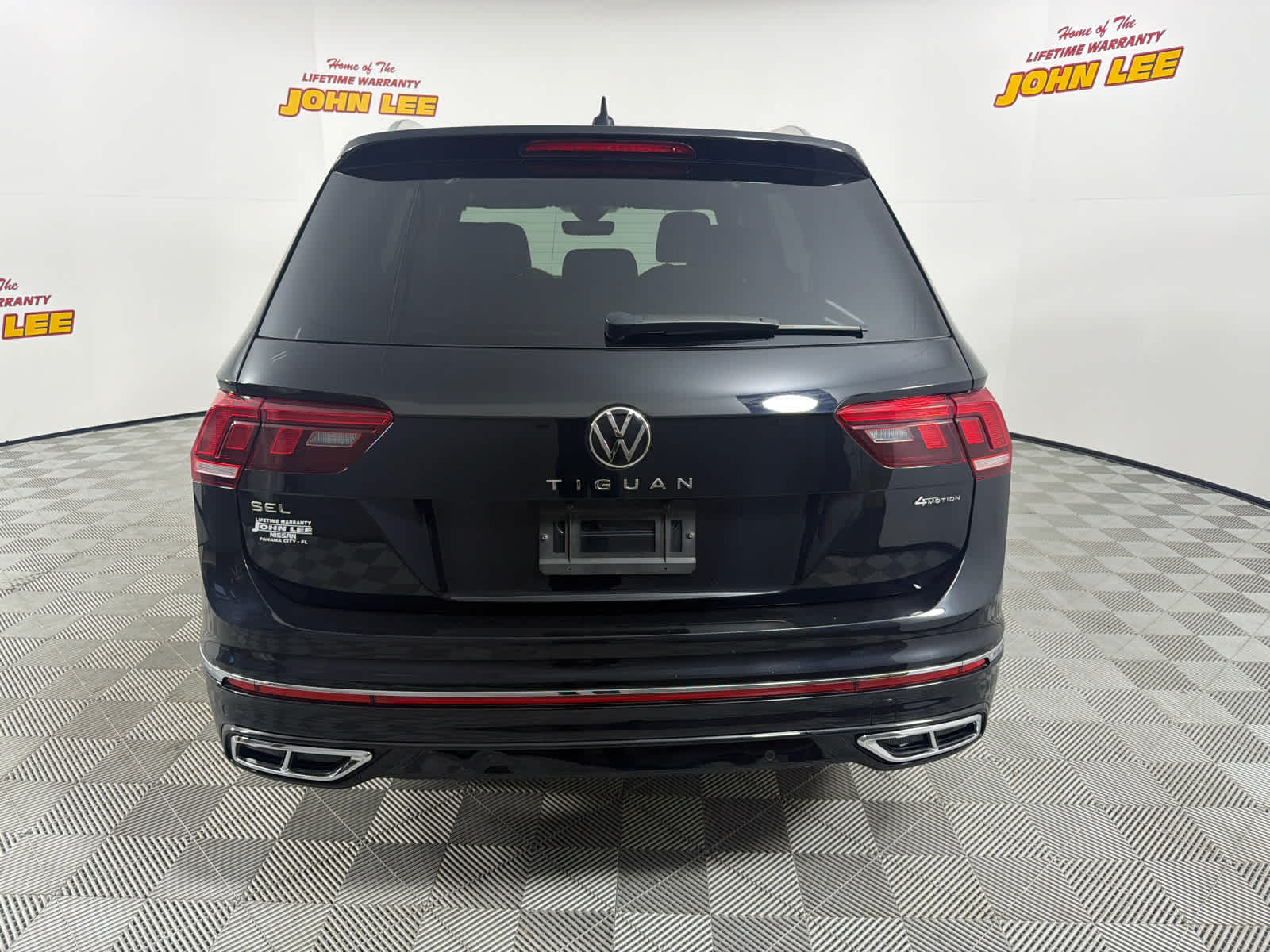 2024 Volkswagen Tiguan SEL R-Line