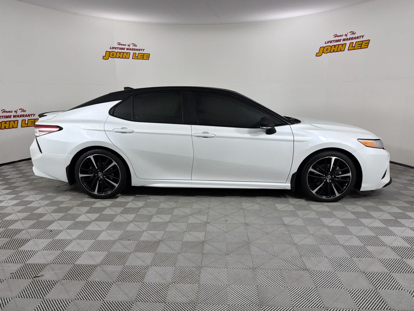 2020 Toyota Camry XSE V6