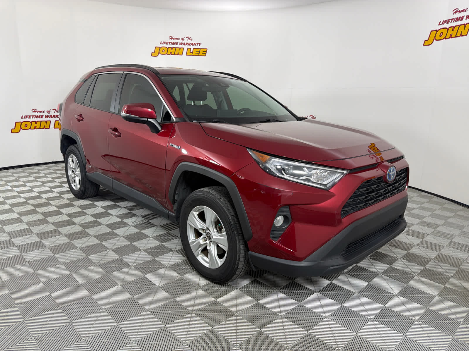 2021 Toyota RAV4 Hybrid XLE
