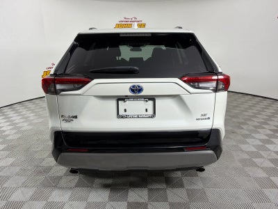 2022 Toyota RAV4 Hybrid SE