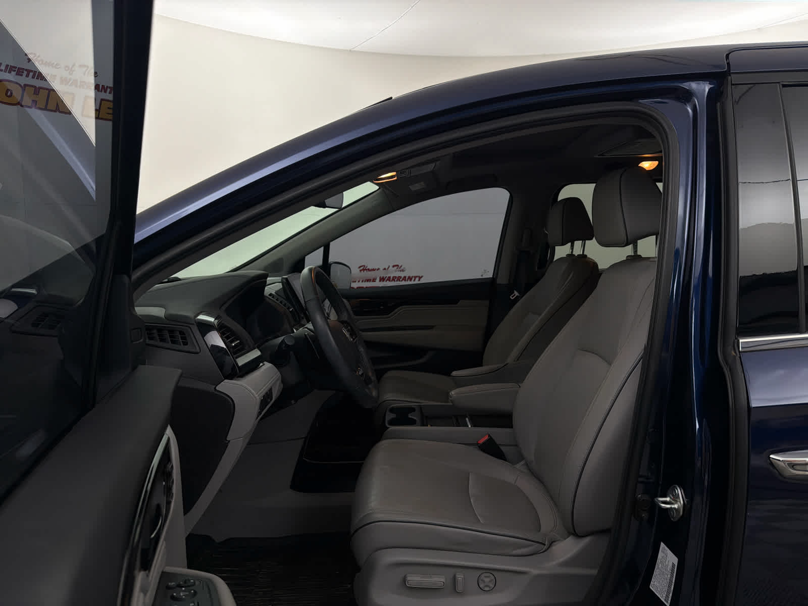 2024 Honda Odyssey Elite