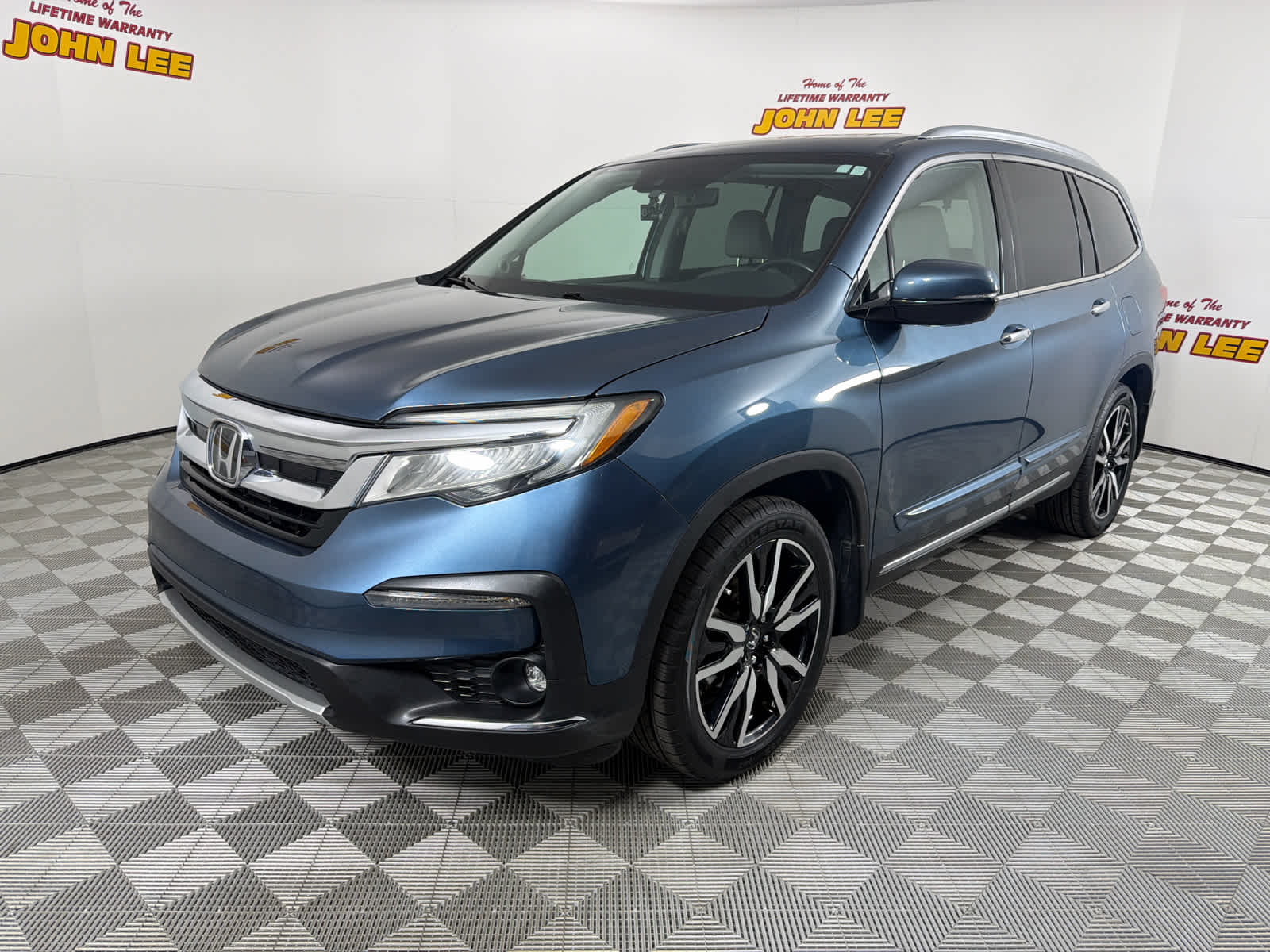 2019 Honda Pilot Touring 7-Passenger