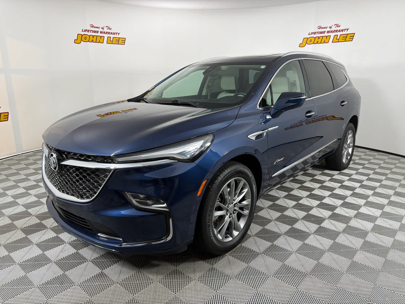 2023 Buick Enclave Avenir