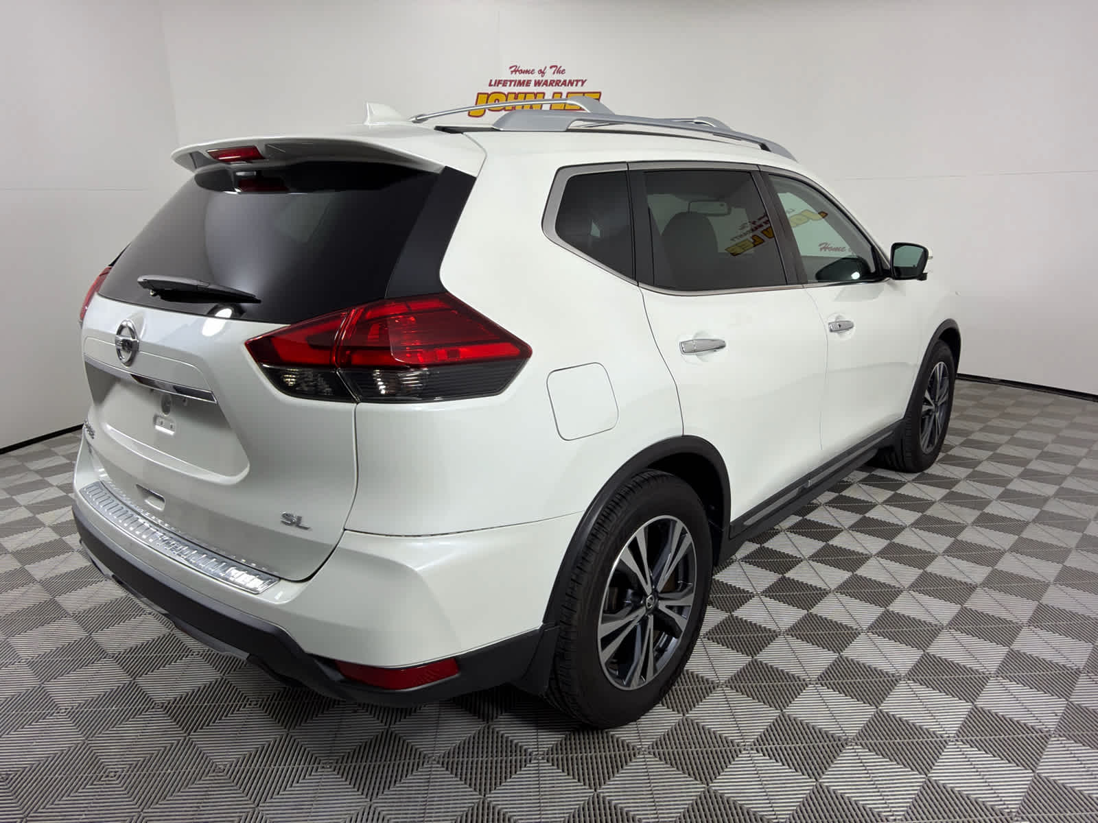 2017 Nissan Rogue SL