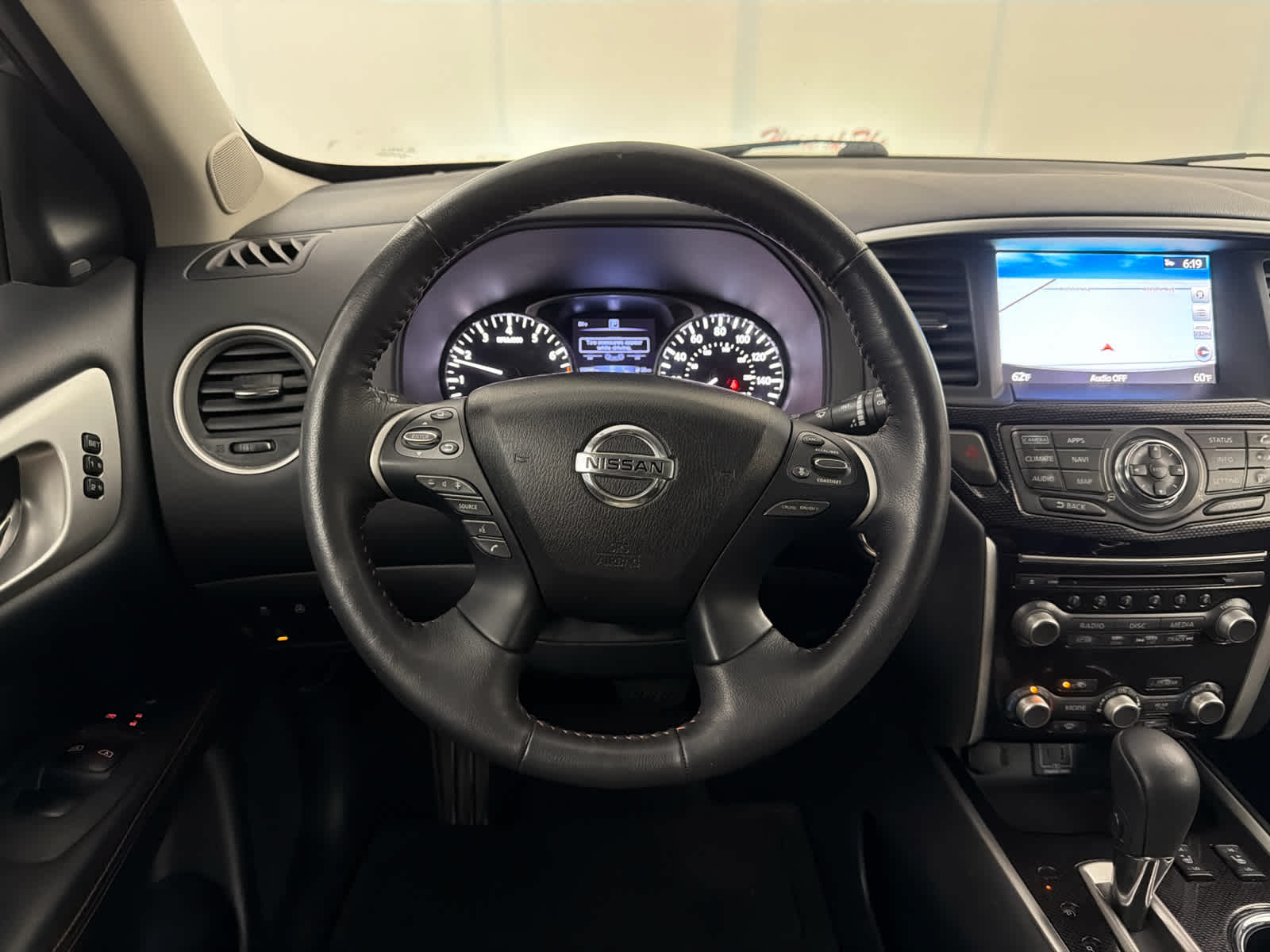 2020 Nissan Pathfinder SL