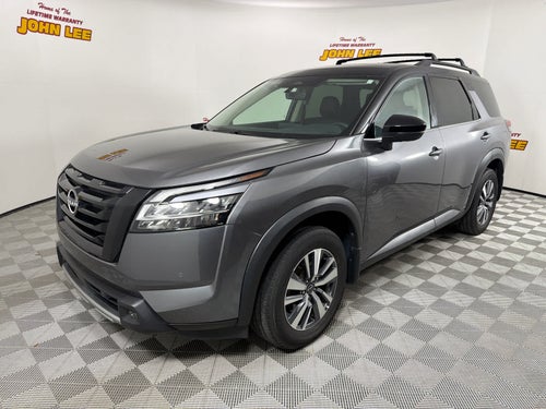 2024 Nissan Pathfinder SL