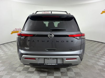 2024 Nissan Pathfinder SL