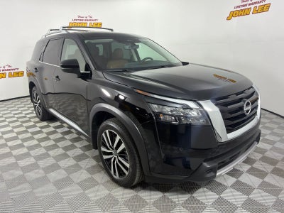 2025 Nissan Pathfinder Platinum