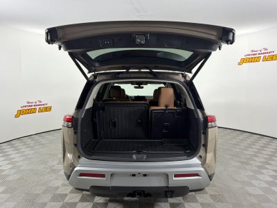 2024 Nissan Pathfinder Platinum