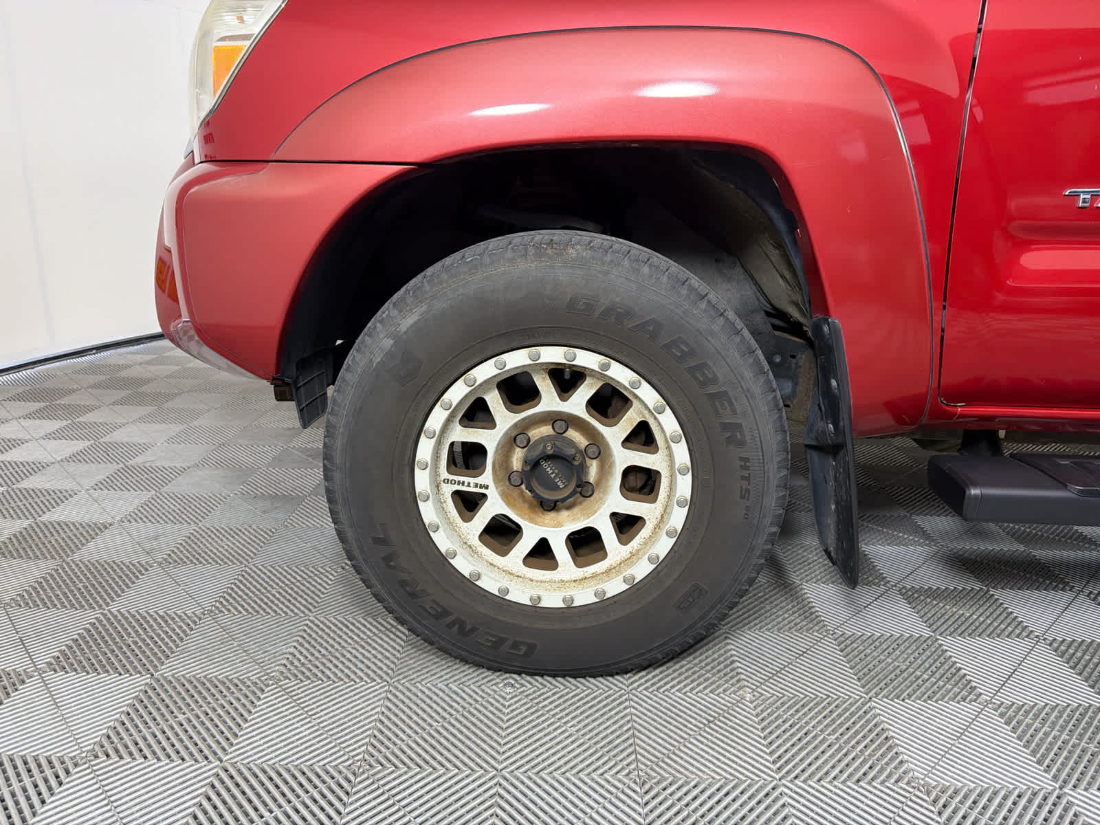 2013 Toyota Tacoma 4WD Access Cab V6 AT (Natl)