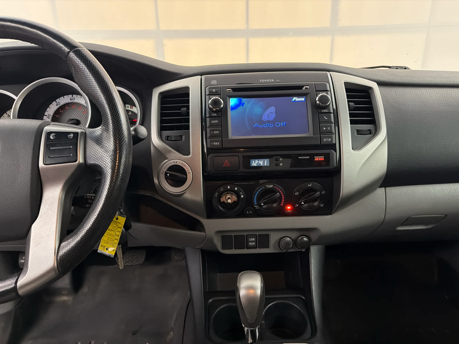 2013 Toyota Tacoma 4WD Access Cab V6 AT (Natl)