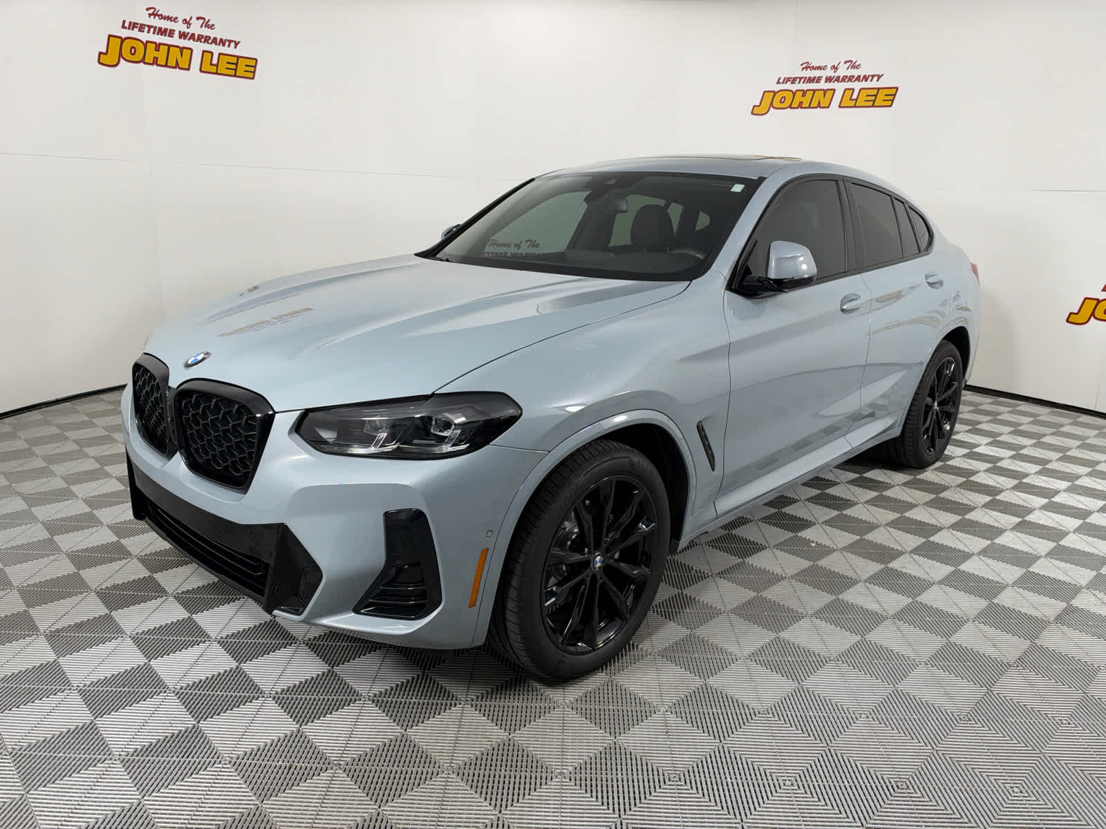 2025 BMW X4 xDrive30i xDrive30i