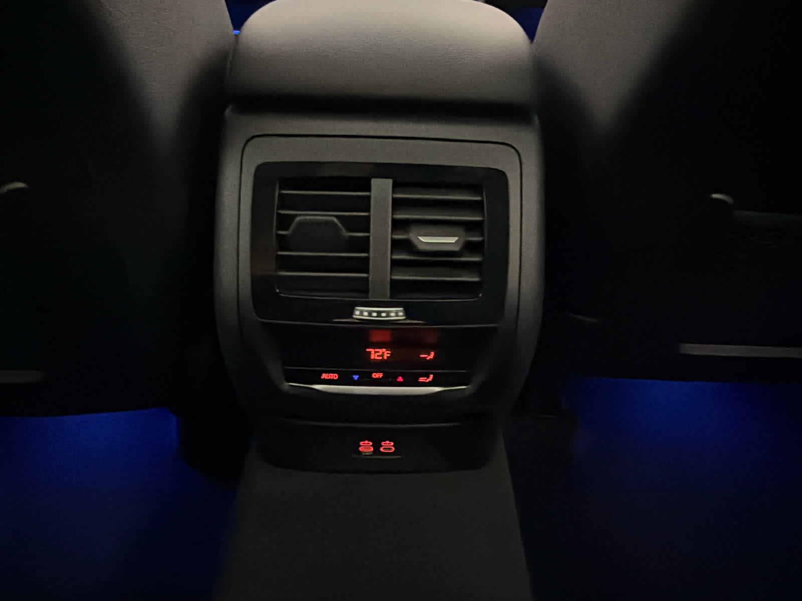 2025 BMW X4 xDrive30i xDrive30i