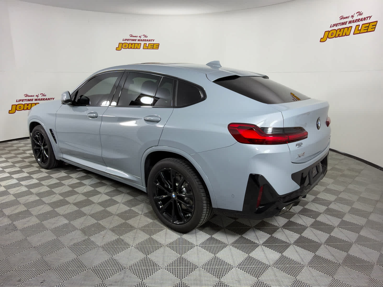 2025 BMW X4 xDrive30i xDrive30i