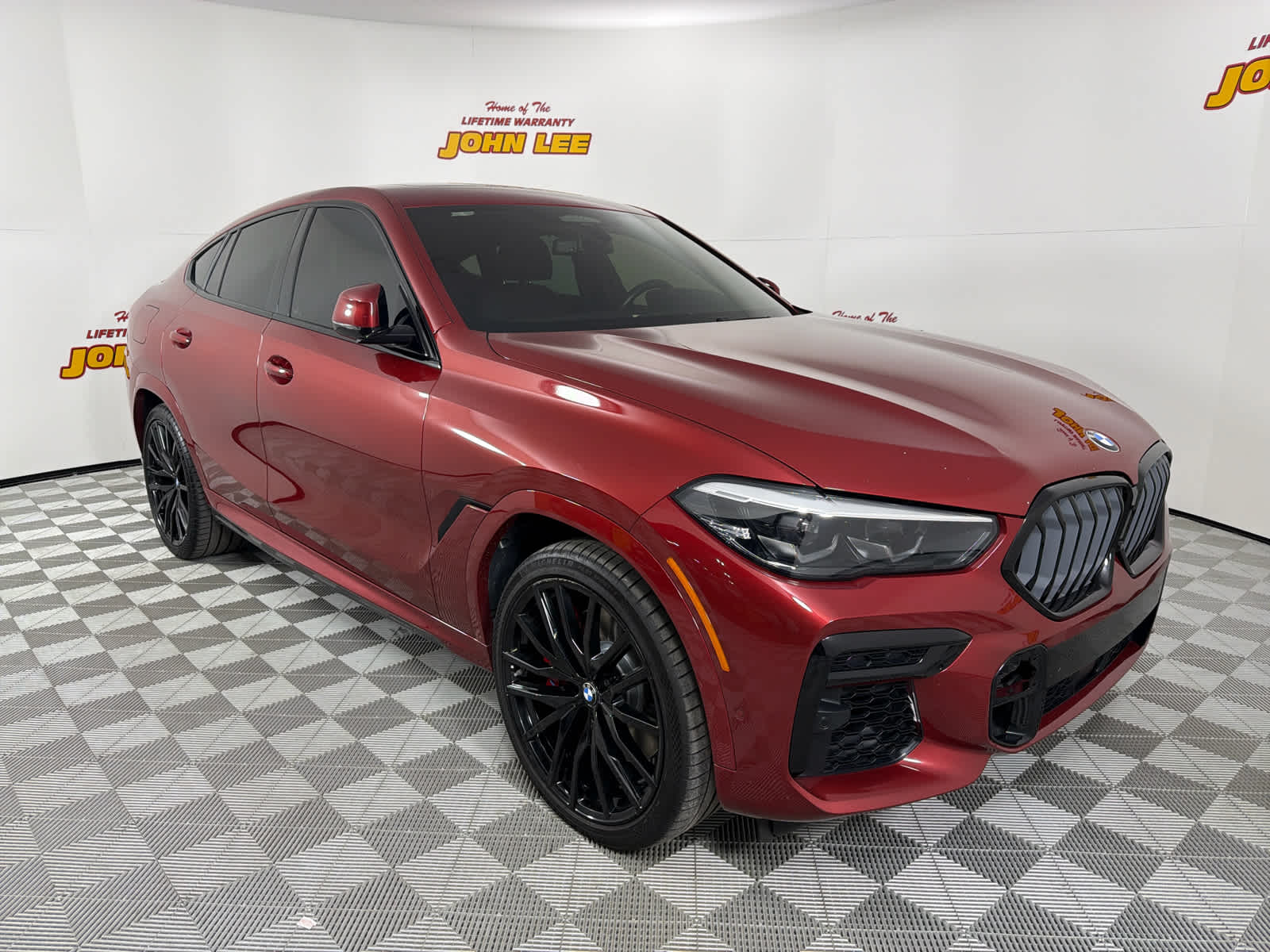 2022 BMW X6 M50i