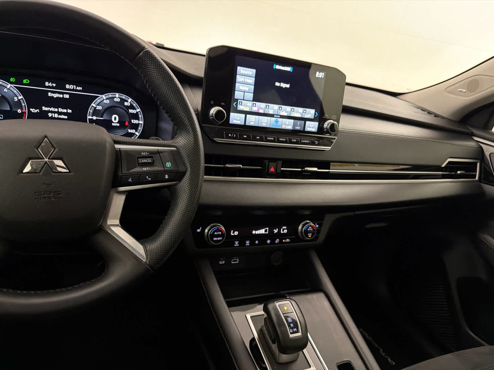 2023 Mitsubishi Outlander SE