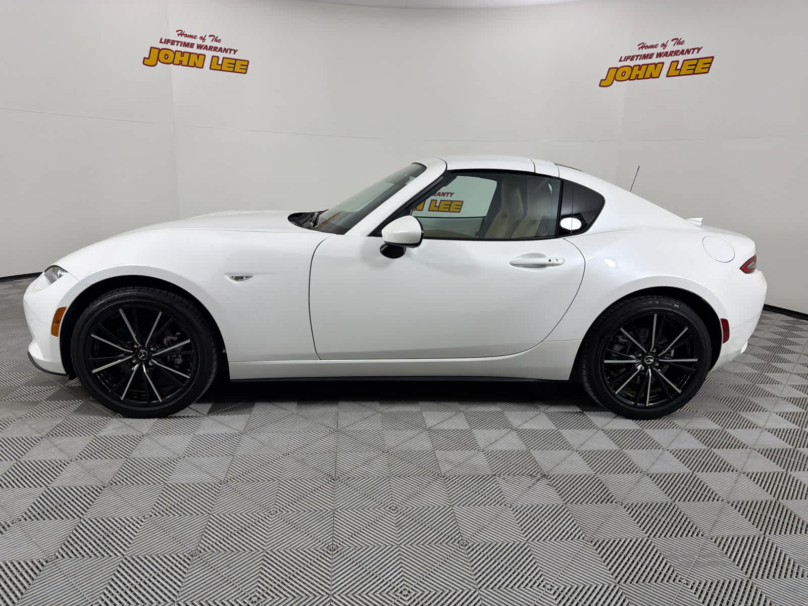 2024 Mazda Mazda MX-5 Miata RF Grand Touring