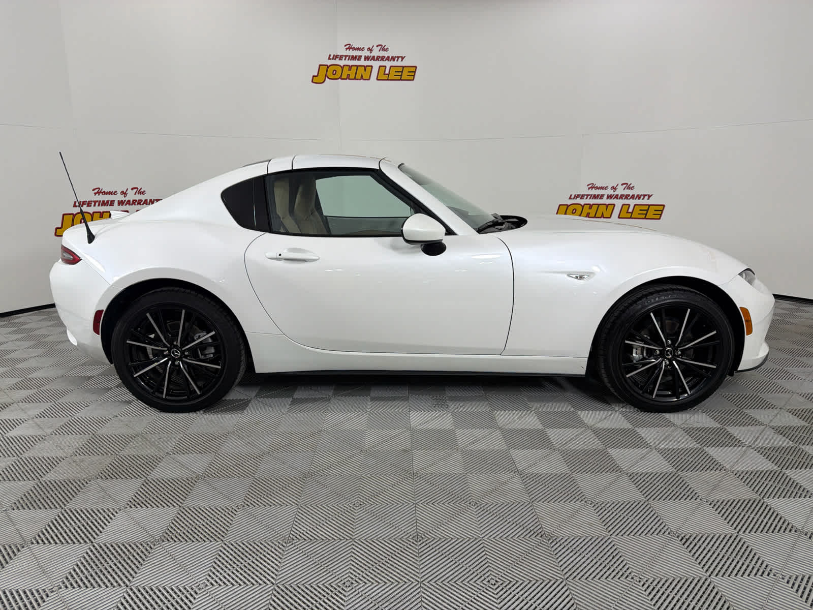 2024 Mazda Mazda MX-5 Miata RF Grand Touring