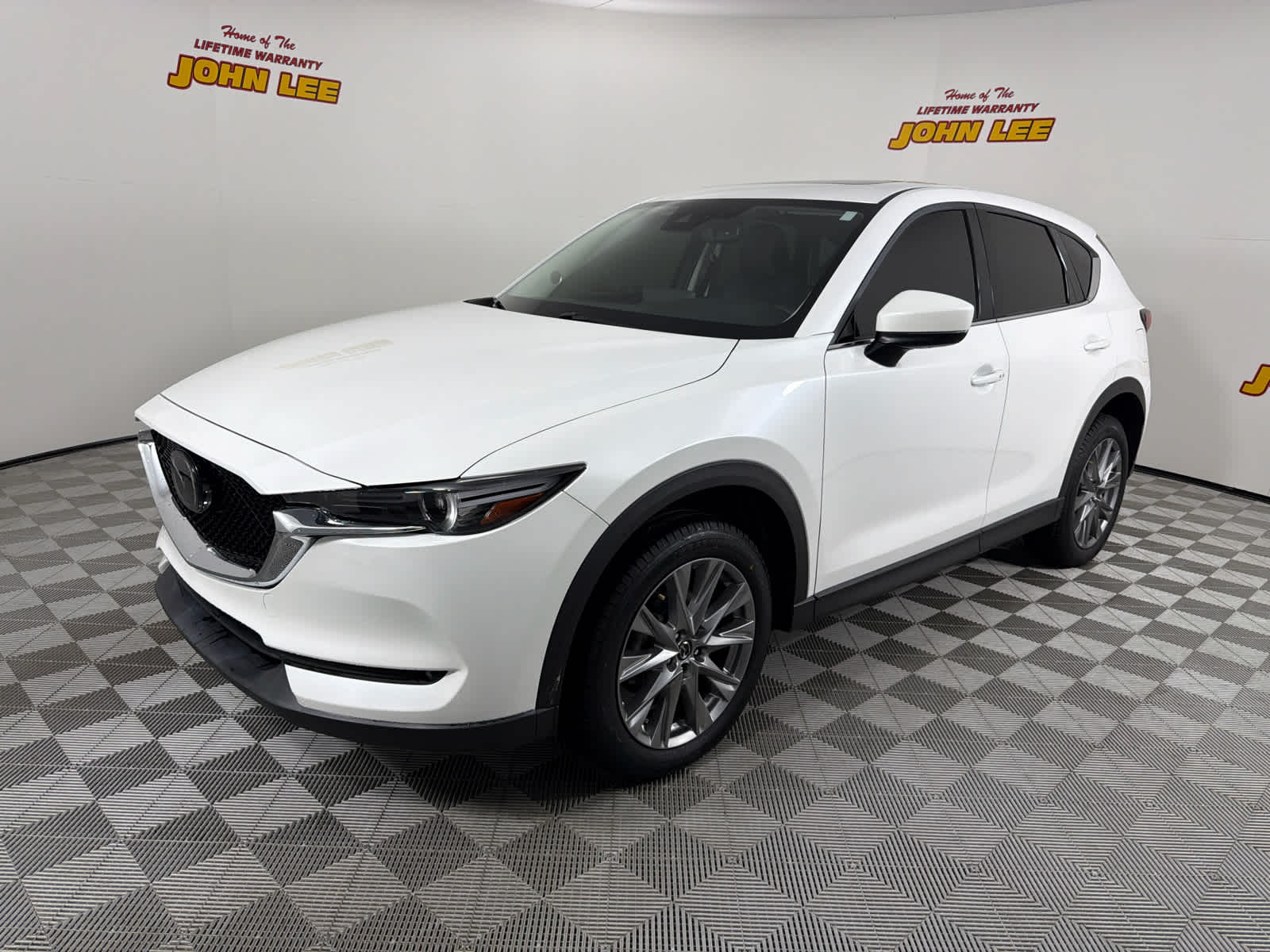 2021 Mazda CX-5 Grand Touring Auto's photo