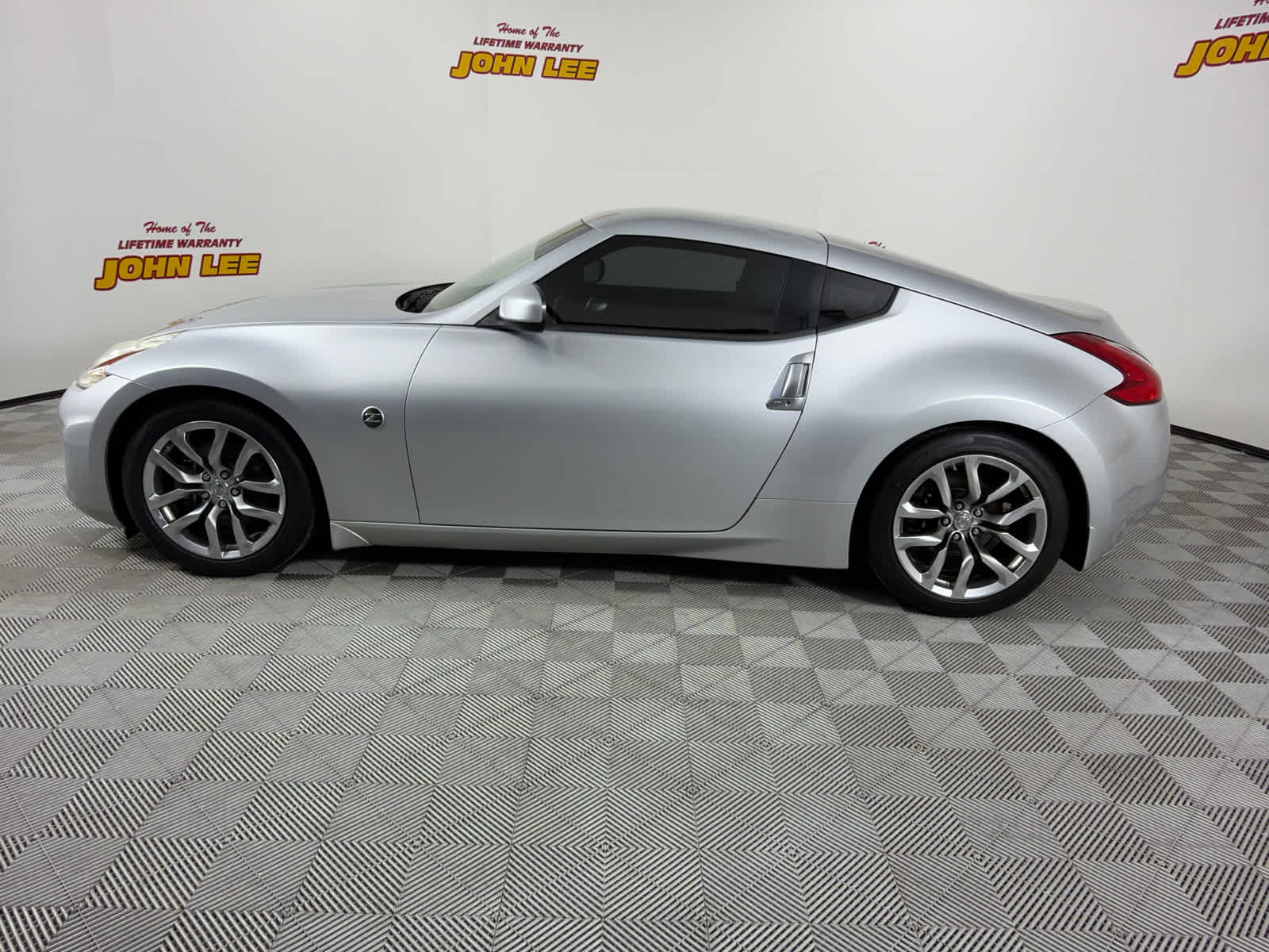 2014 Nissan 370Z 2dr Cpe Auto