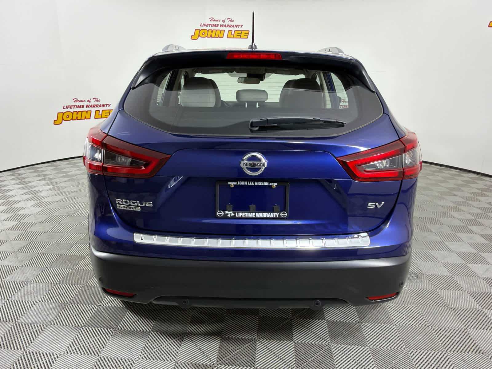 2022 Nissan Rogue Sport SV