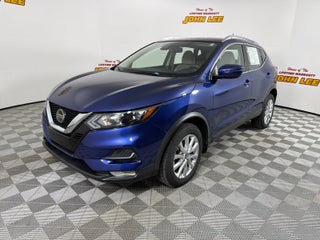 2022 Nissan Rogue Sport SV