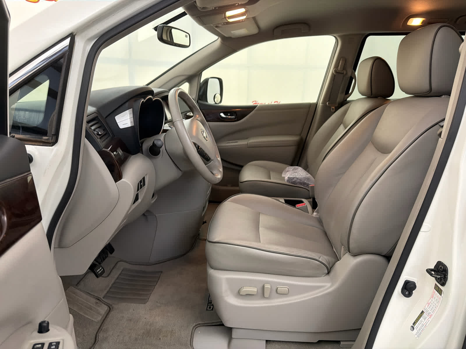 2015 Nissan Quest SL