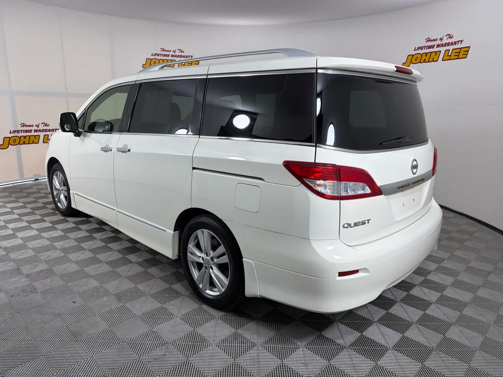 2015 Nissan Quest SL