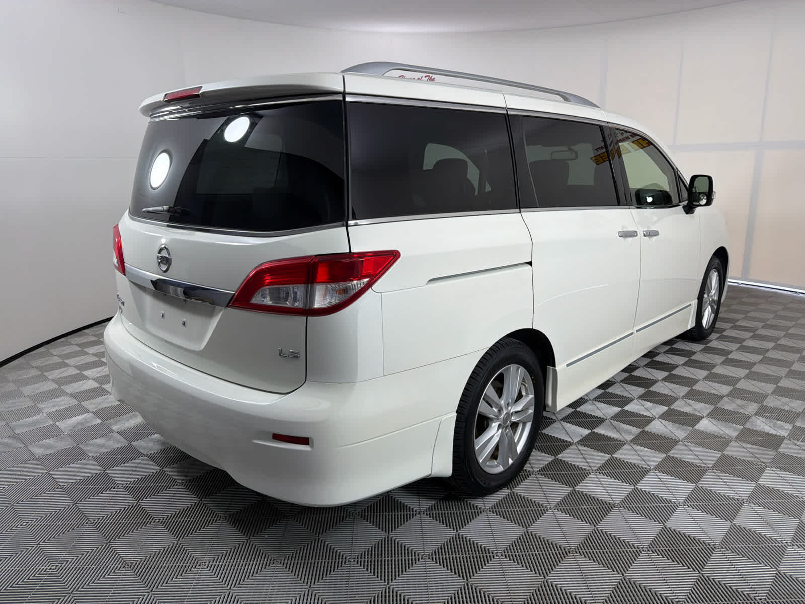 2015 Nissan Quest SL