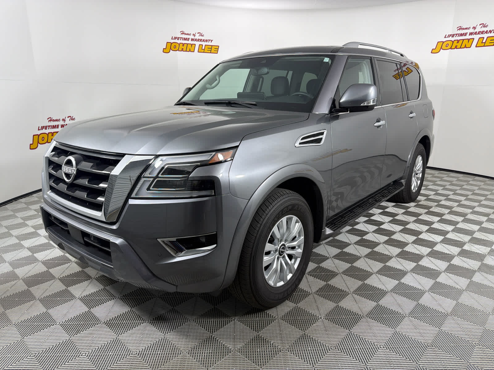 2024 Nissan Armada SV