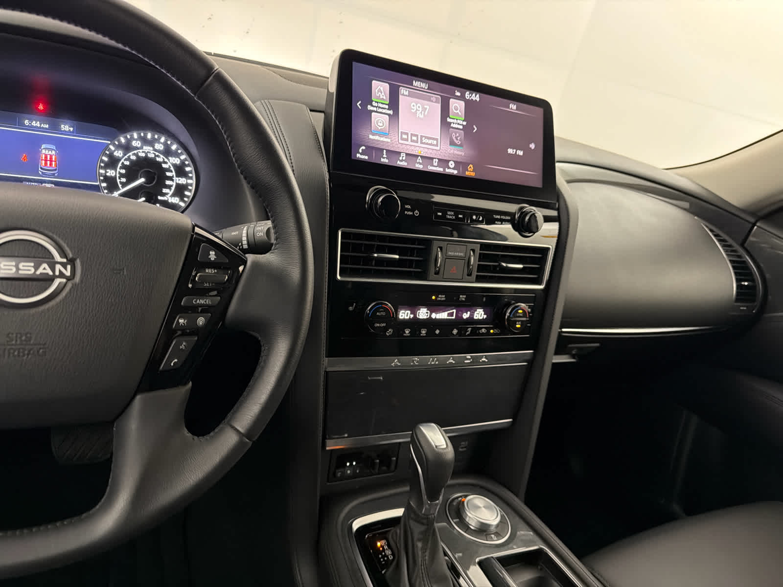 2024 Nissan Armada SV