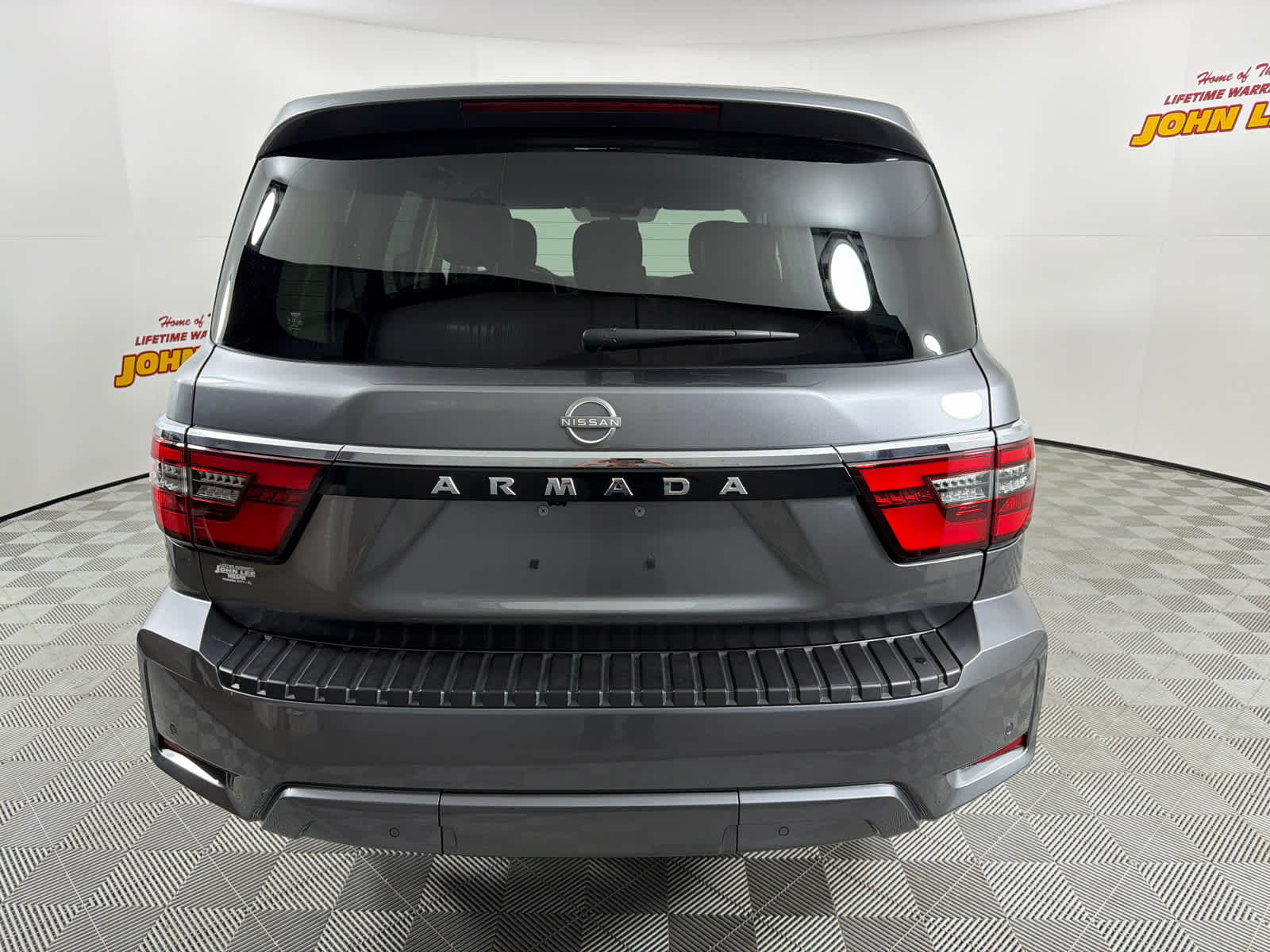 2024 Nissan Armada SV