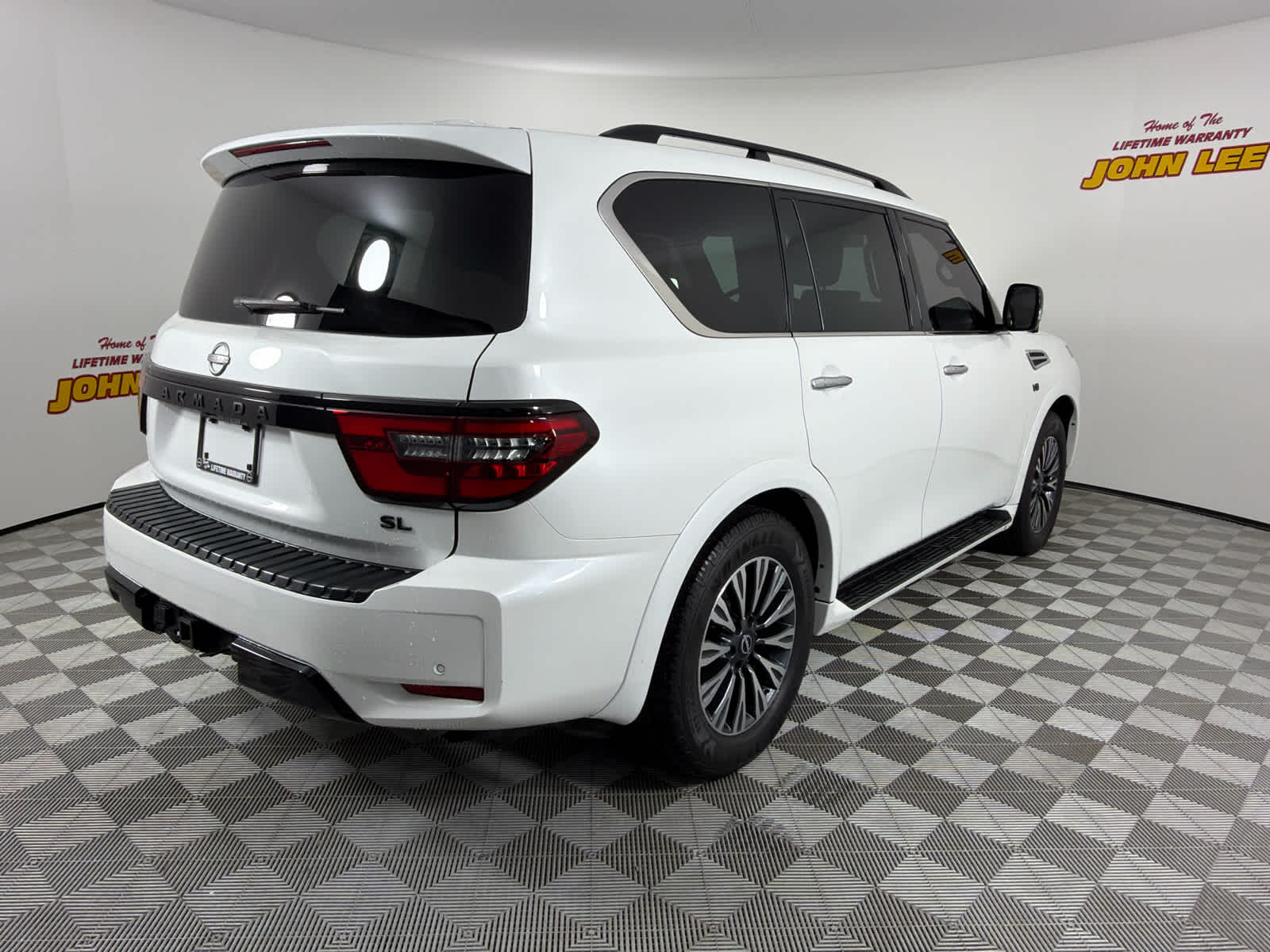 2022 Nissan Armada SL