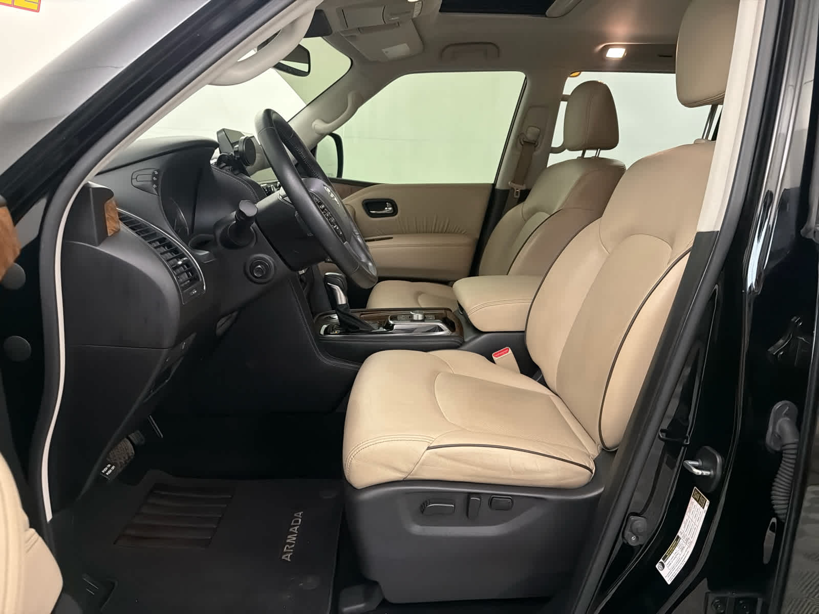 2022 Nissan Armada SL