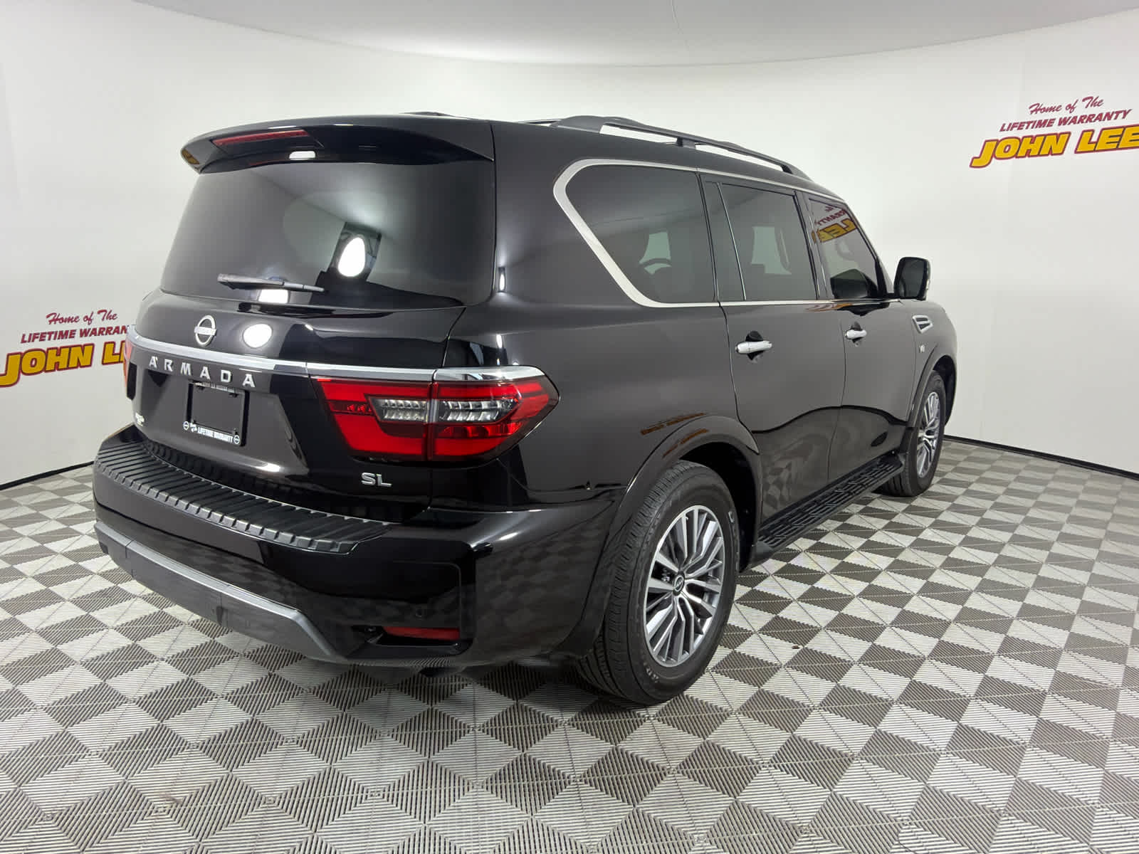 2022 Nissan Armada SL