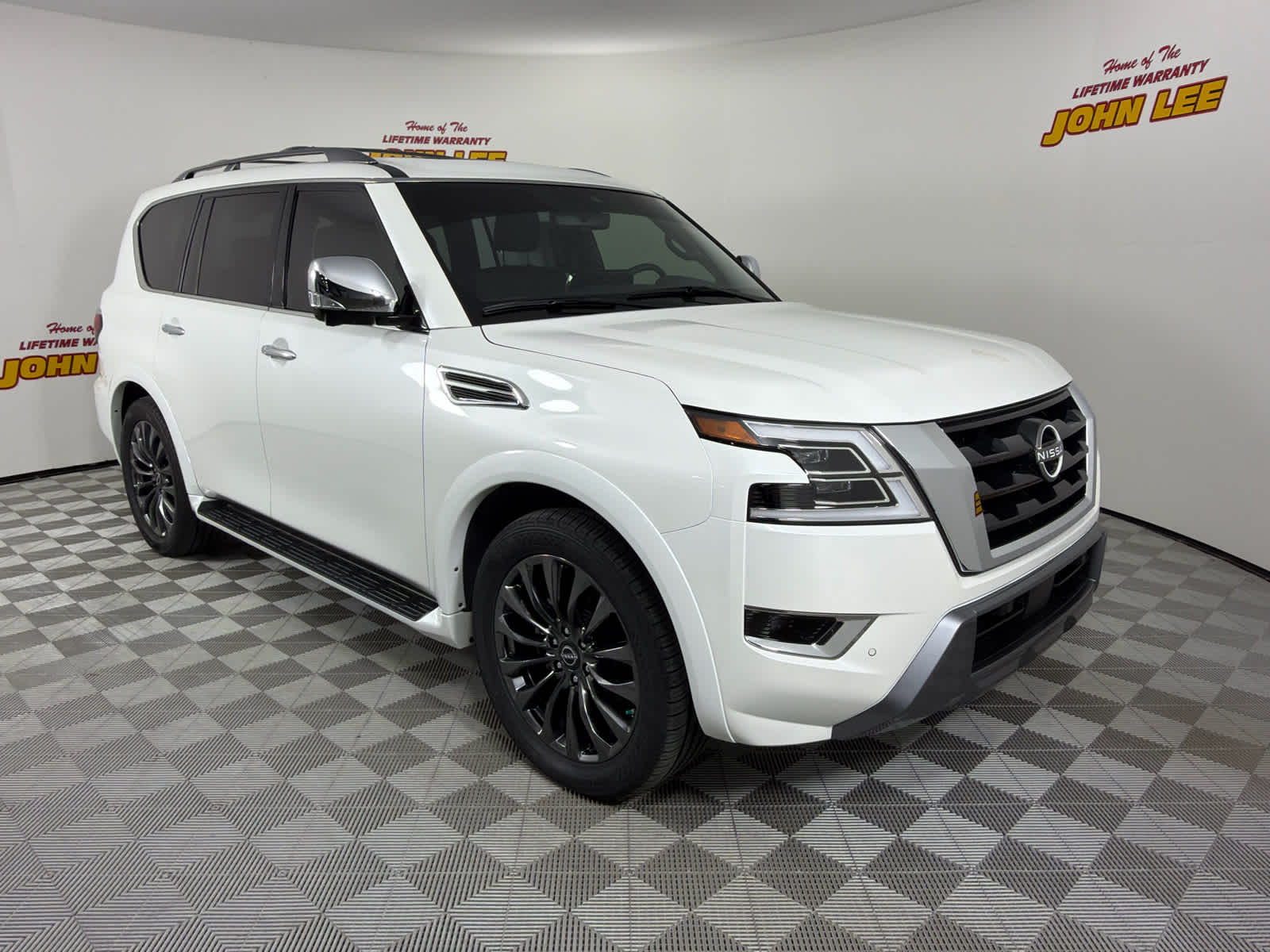 2024 Nissan Armada Platinum