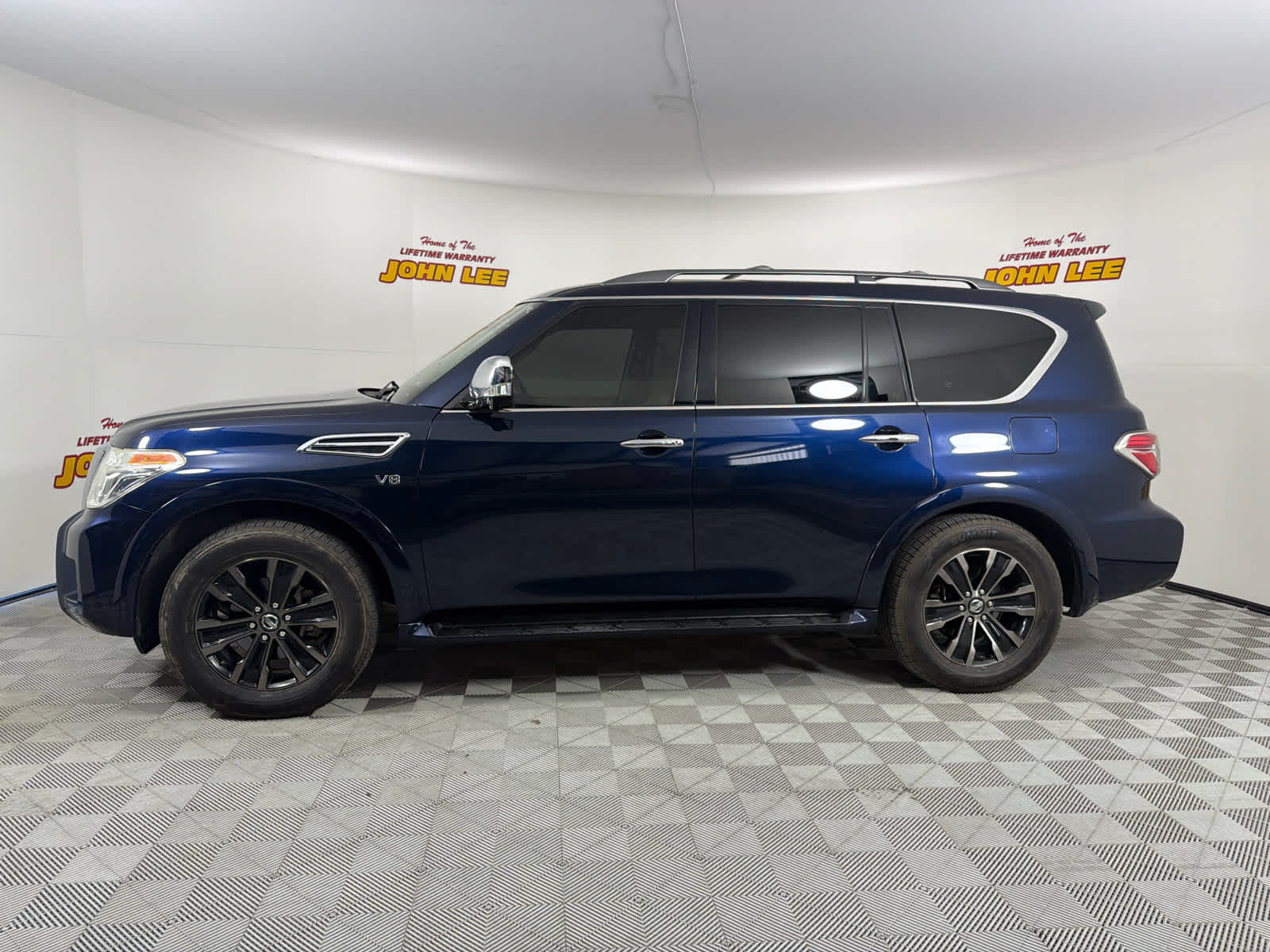 2019 Nissan Armada Platinum