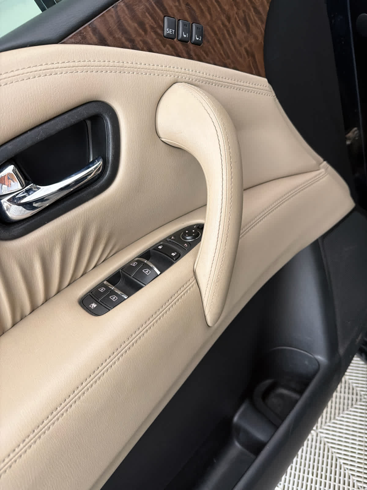 2019 Nissan Armada Platinum