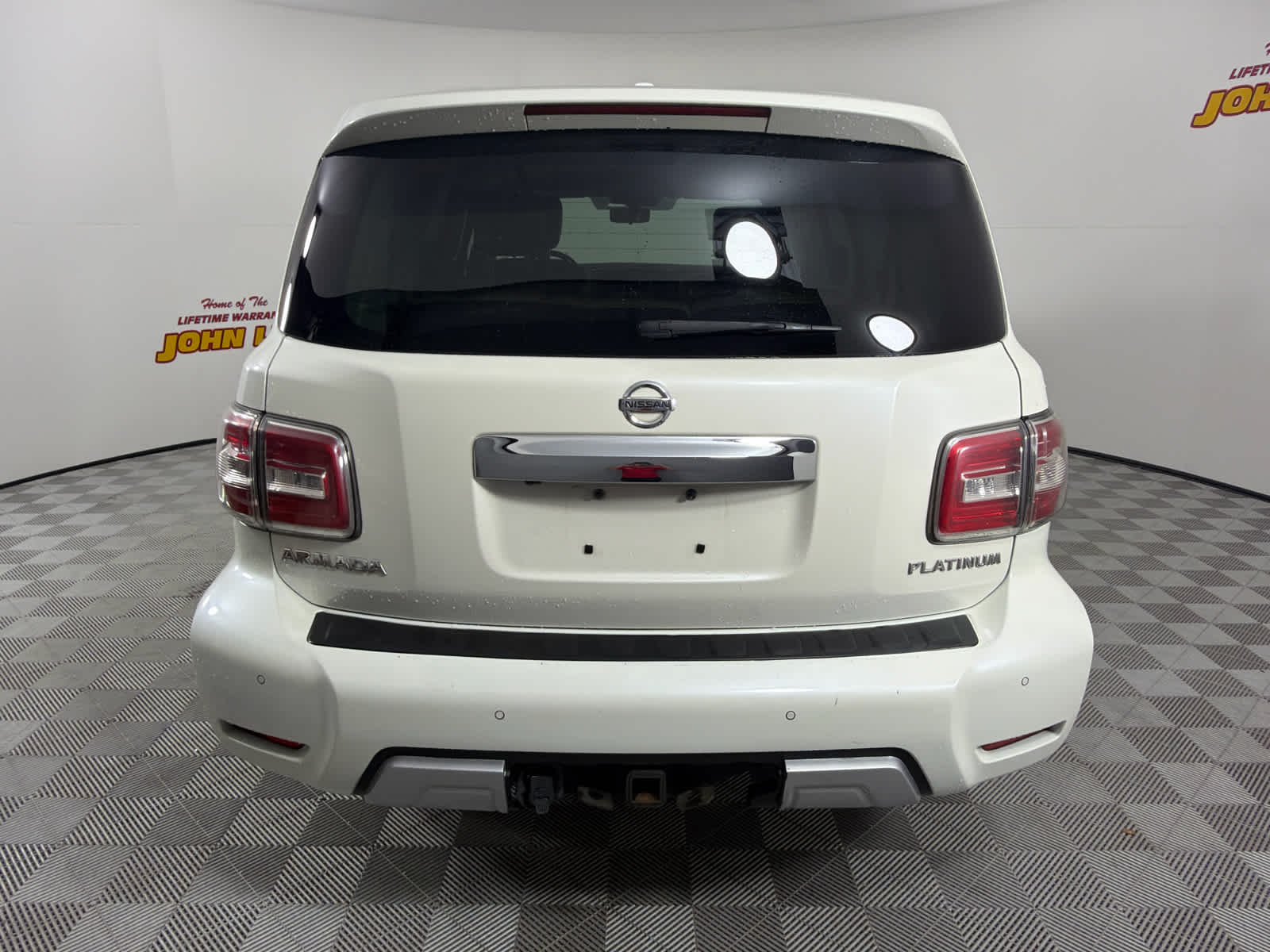 2018 Nissan Armada Platinum