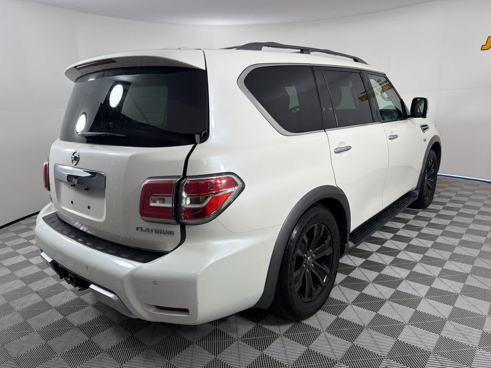2018 Nissan Armada Platinum