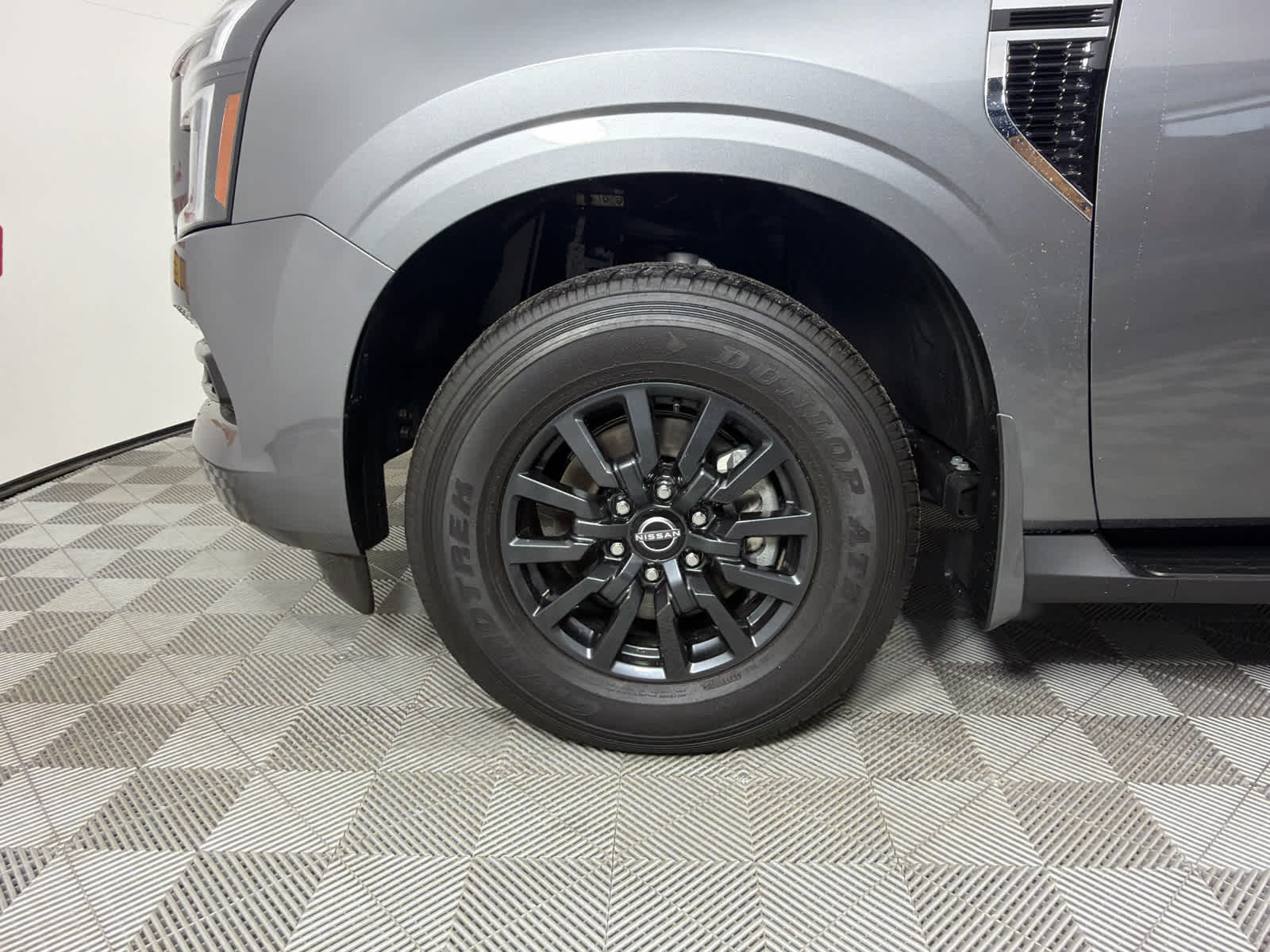 2025 Nissan Armada SV